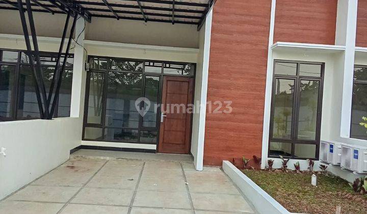 Rumah Cantik Siap Huni Lokasi Strategis Selangkah Dari Toll Boomang  2