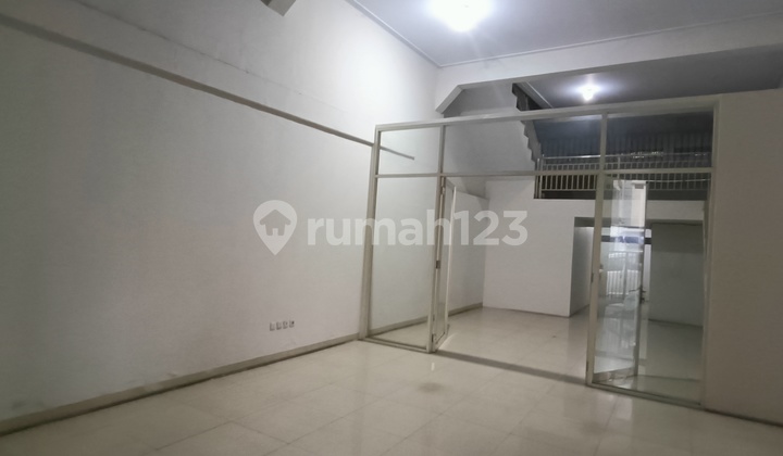 Rent a Shop House in Hz Mustofa, Downtown Tasikmalaya 1