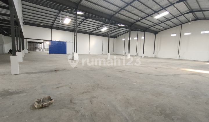 New Warehouse Ready for Use on Tasikmalaya Provincial Road