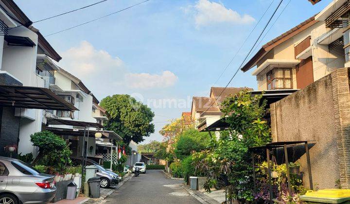 Rumah Pojok 2 Lantai Cluster Tenang di Pondok Pucung 14150 2