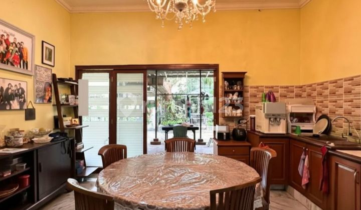 House with Large 609M2 Land with 4 Bedrooms in Bintaro Sector 2 Ut-17837 2