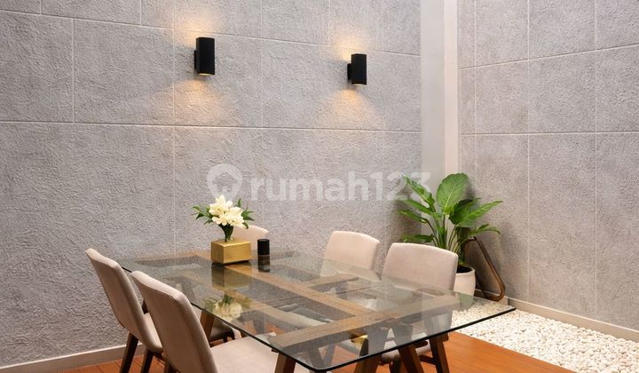 Datang Tinggal Bawa Koper Rumah di Discovery Eola Bintaro Gb-17869