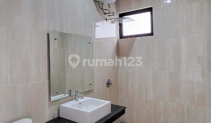 Hot Deals Rumah Dijual Siap Huni di Cluster Kebayoran Bintaro Sc-16171 2