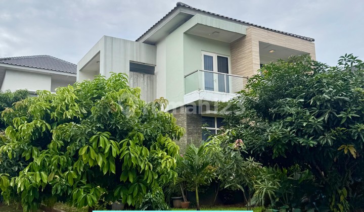 Rumah Disewakan Modern Ruangan Lega di Kebayoran Bintaro Jaya NY-17371 1