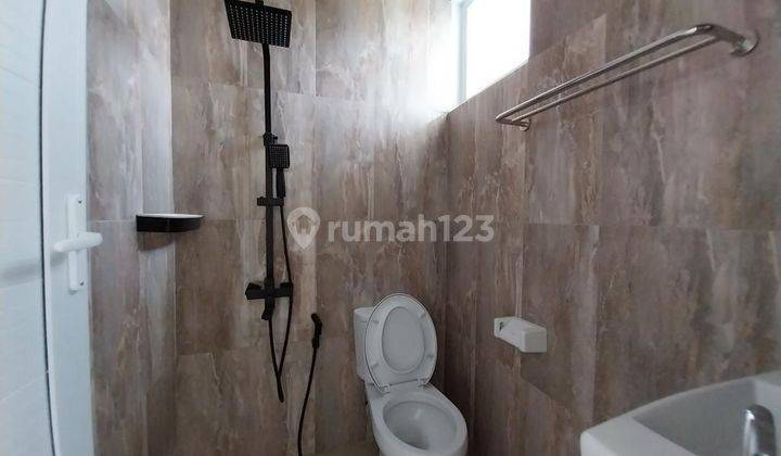 Rumah 2 Lantai Modern Minimalis di Jombang Dkt Bintaro Lh 14354 2