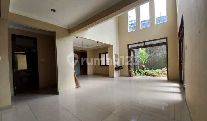 Rumah Bagus Suasana Tenang 2 Lantai di River Park Bintaro Jaya Gb-16710 2