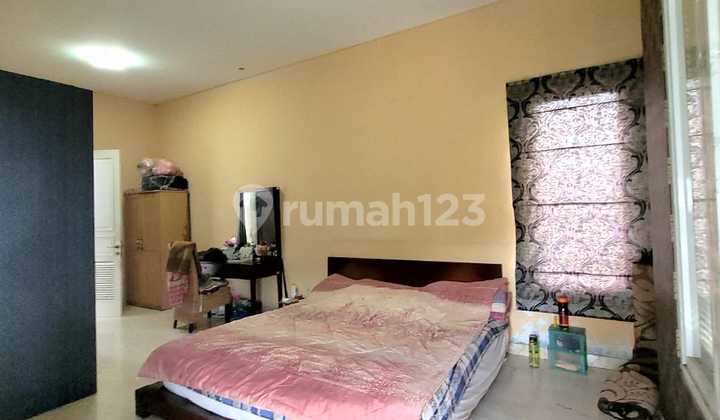 Hunian Nyaman Dg Kolam Ikan & Musholla di Bintaro Sektor 7 Gb-15736 2