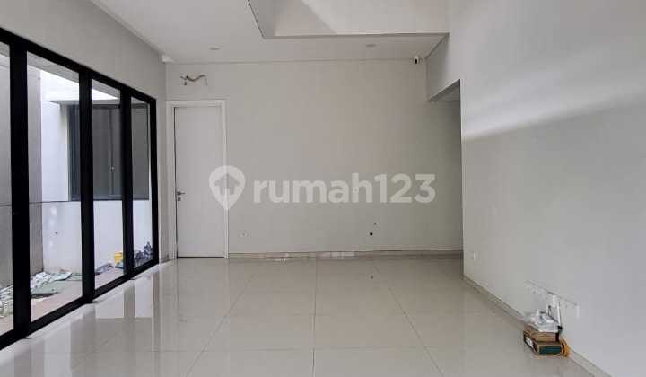 Modern Luxury Design House Ready to Live in Cluster Discovery Bintaro Sc-16506 2