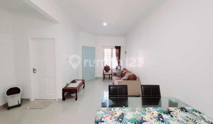 Rumah Semi Furnished 1 Lantai Dijual Cepat di Graha Raya Bintaro Gb-16762 2