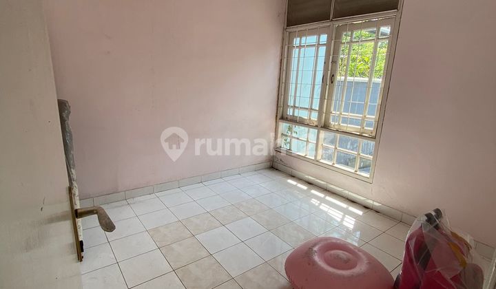 House in Camar Bintaro Near Bintaro Plaza and Station Gb-17171 2