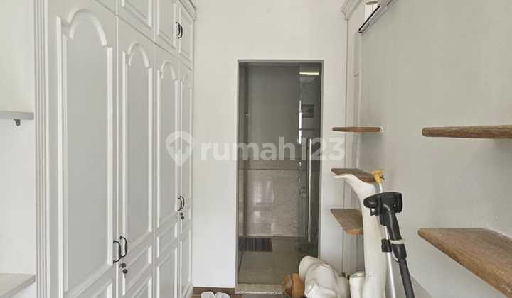 Rumah Mewah Dijual Cepat 2 Lantai Siap Huni di Kucica Bintaro Jaya Gb-16556 2