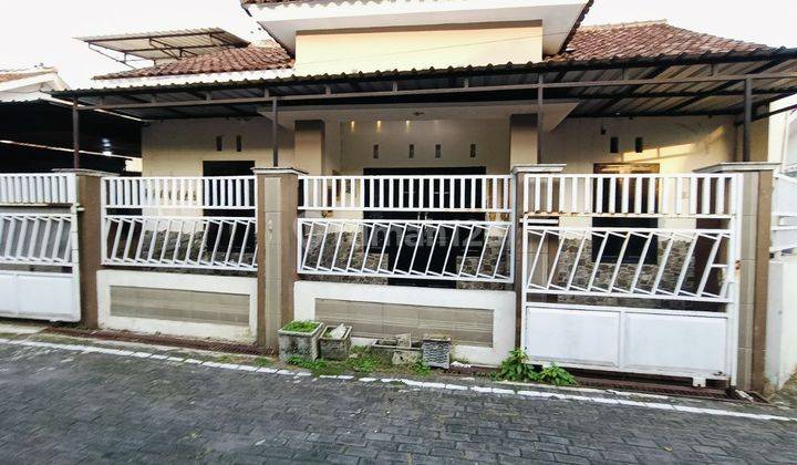 Rumah Bagus di Perum Strategis Dekat Kampus Uin  1