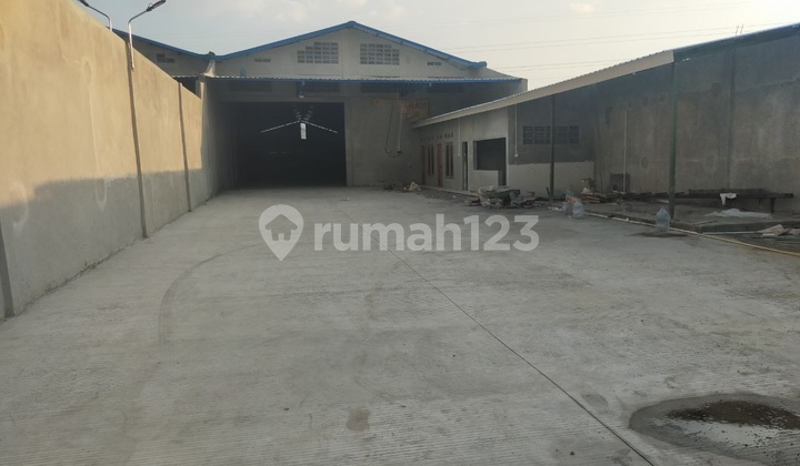 Gudang Proses Finishing Akses Kontainer di Kartosuro Sukoharjo