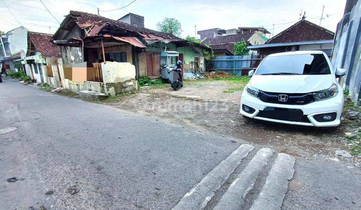 Tanah Tengah Kota Dekat Ke Rs Muwardi Uns Di Jebres Surakarta 1