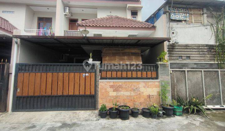 Rumah Bagus 2 Lantai Di Perum Dekat Luwes Gentan Baki Sukoharjo 1