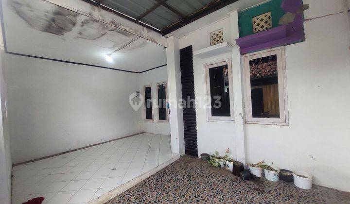 Rumah Second Bagus Lingkungan Perum di Baki Sukoharjo 2