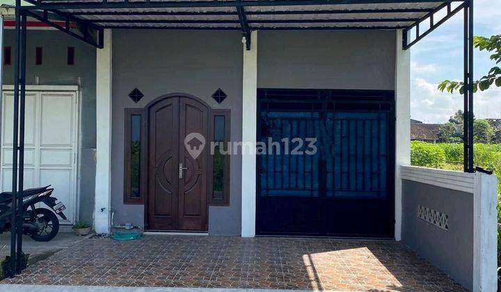 Rumah Strategis Siap Huni Tepi Jalan Raya di Jaten Karanganyar 2