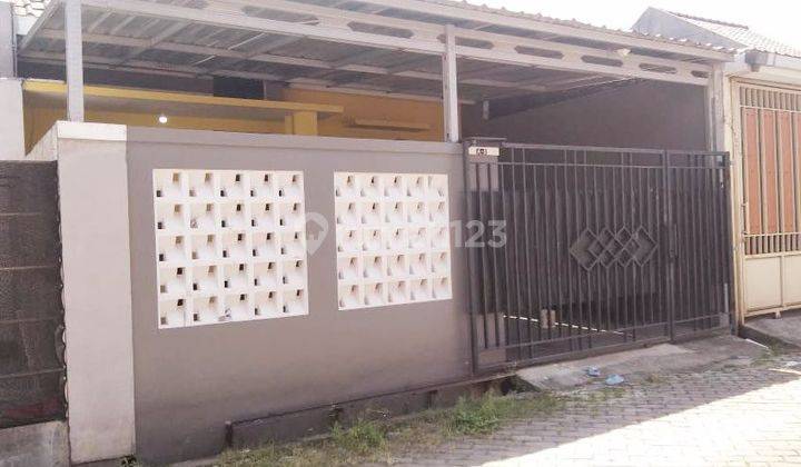 Rumah Siap Huni Lokasi Strategis dan Nyaman  1