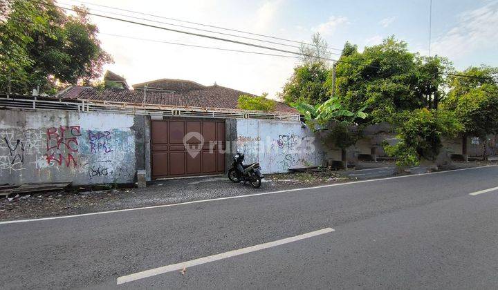 Rumah Strategis Pinggir Jalan Besar Manahan Cocok Untuk Kantor 1