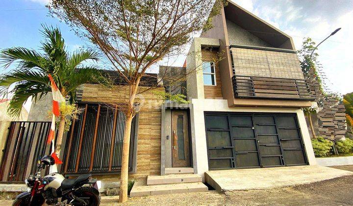 Rumah Unik di Tengah Sawah Full Furnish Komplit  1