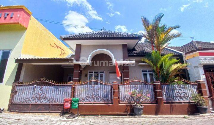 Rumah Bagus Siap Huni Dekat Kampus Ums Dan Pusat Bisnis 1