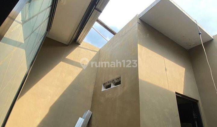 Rumah Baru Cantik 2 Lantai Dekat Fasilitas Umum  2