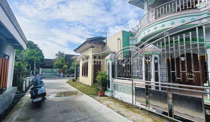 Rumah 2 Lantai Bangunan Kokok Dekat Rumah Sakit Nirmala Suri  2