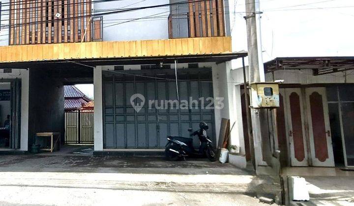 Ruko 2,5 Lantai Cocok Untuk Usaha Dan Tempat Tinggal  1