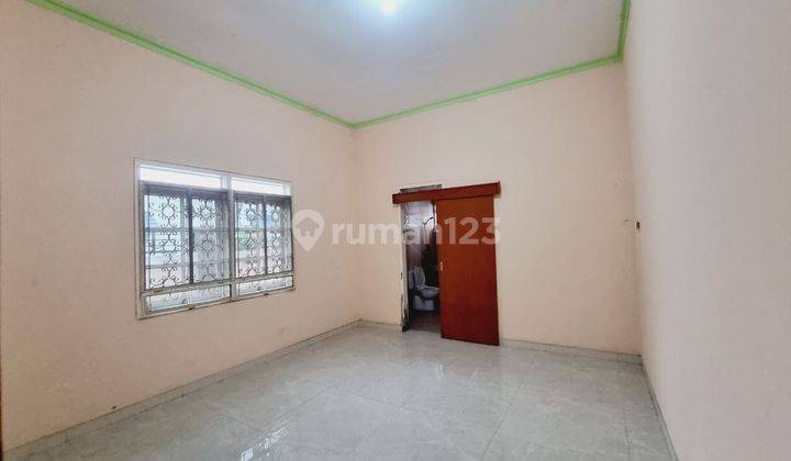 Rumah Nyaman 1,5 Lantai di Perumahan Premium Solo Baru  2