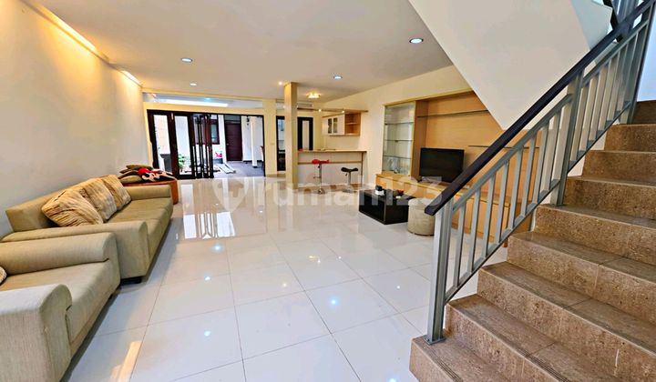 Setraduta Residence - Minimalis 2 Lantai Furnish Siap Huni ( Harga Nego )