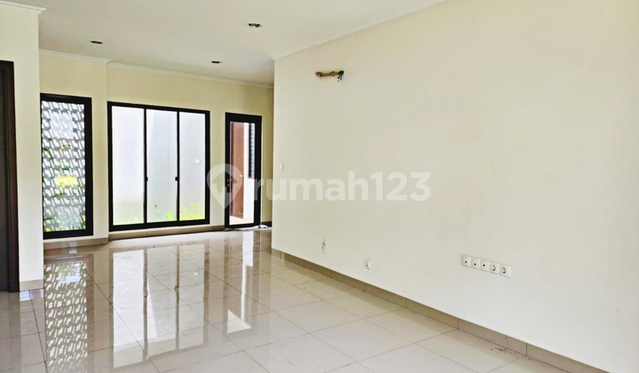 Summarecon Bandung Cluster Cynthia Mainroad - Bangunan Baru Siap Huni ( Harga Nego ) 1