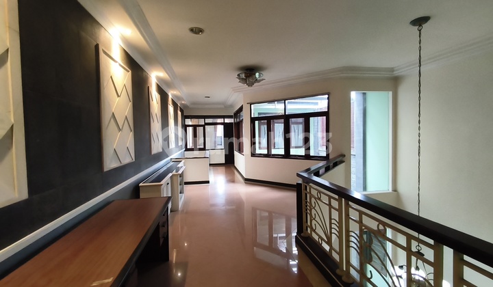 Perumahan Sayap Pasteur - Newly Renovated Semi-Furnished Ready to Occupy (Negotiable Price)