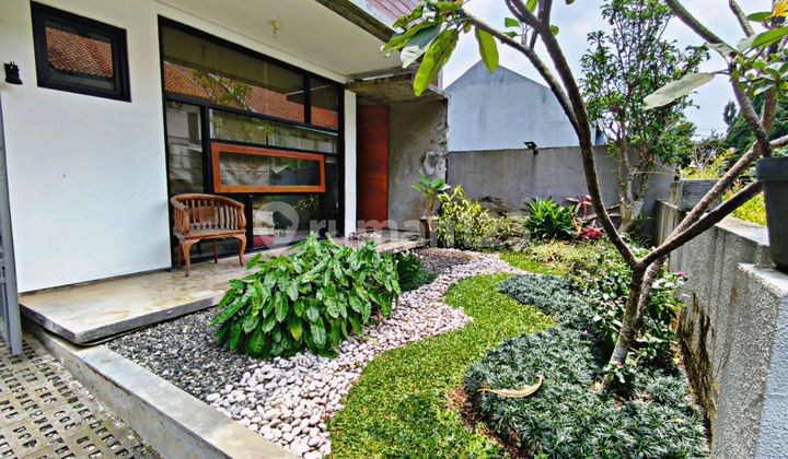 Setraduta Residence - Furnished Minimalist 2 Floors Ready to Occupy