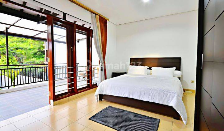 Resor Dago Pakar - Bangunan Bagus Taman Depan & Belakang Luas Siap Huni (full Furnished) 2