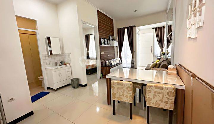 Taman Kopo Indah 5 - Bangunan Bagus Full Furnished Terawat Siap Huni - Turun Harga Jual Cepat (Good Invest) 1