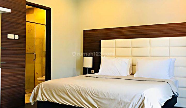 Setraduta Residence - Bangunan Bagus Hommy Full Furnished Terawat & Halaman Depan Belakang Siap Huni 1