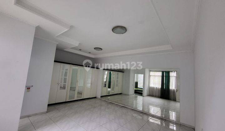 Setra Sari Sayap Sukajadi - Bangunan Bagus Full Furnished Halaman Depan & Belakang Siap Huni - Cocok Untuk Tinggal / Kantor 2