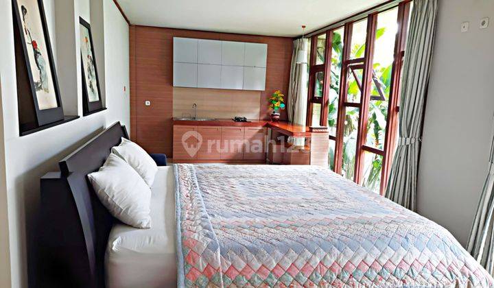 Parahyangan Permai Geger Kalong - Rumah Semi Villa Full Furnished Siap Huni - Taman Depan & Belakang Luas 1