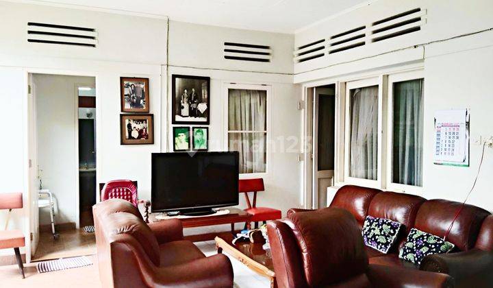 Rumah Heritage Tipe C di Dekat Gedung Sate Bandung - Bangunan Bagus Halaman Asri Siap Huni - Turun Harga Jual Cepat (Good Invest) 1