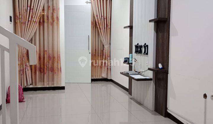 Taman Kopo Indah 5 - Bangunan Bagus Siap Huni (Semi Furnished) 1