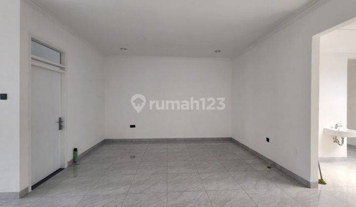 Taman Holis Indah - Bangunan Full Renovasi Siap Huni - Turun Harga Jual Cepat (Nego Sampai Deal) 2