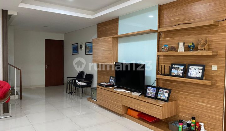 Modern Minimalist Furnished House in Sayap Pasteur Bandung Ready to Occupy 2