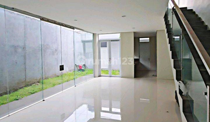 Di Bawah Appraisal !! Rumah Baru Di Karapitan Lengkong - Bangunan Baru Minimalis Modern 2 Lantai Siap Huni ( Harga Nego ) 1