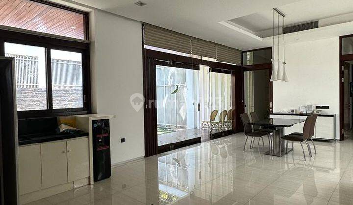 Rumah Minimalis Modern Di Sayap Riau - Furnished Siap Huni ( Harga Nego ) 2