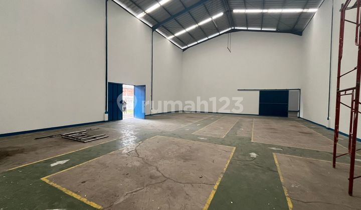 Clean Warehouse Kopo Wing for Migrant Workers - Fully Renovated Ready to Use - Container Access