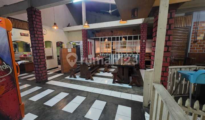 Ruang Usaha Di Terusan Jakarta Antapani Bandung - Parkiran Luas Siap Huni ( Harga Nego ) Ruang Usaha Di Terusan Jakarta Antapani Bandung - Parkiran Luas Siap Huni ( Harga Nego )