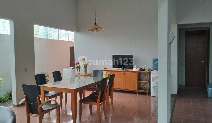 Perumahan Sayap Sutami - Full Furnished Halaman Depan & Belakang Siap Huni ( Harga Nego ) 2