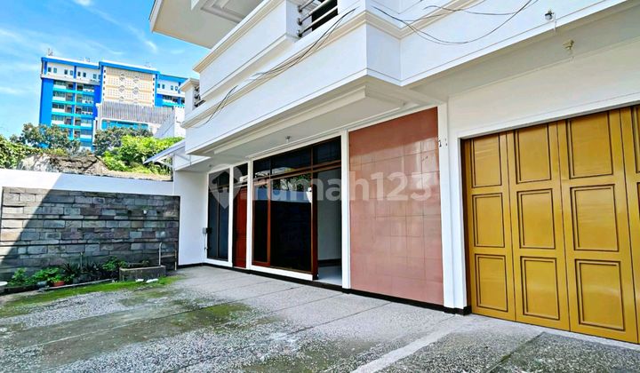 Perumahan Sayap Surya Sumantri Sukajadi - Cocok Untuk Tinggal / Rumah Kost - Turun Harga Jual Cepat ( Good Invest ) Perumahan Sayap Surya Sumantri Sukajadi - Cocok Untuk Tinggal / Rumah Kost - Turun Harga Jual Cepat ( Good Invest )