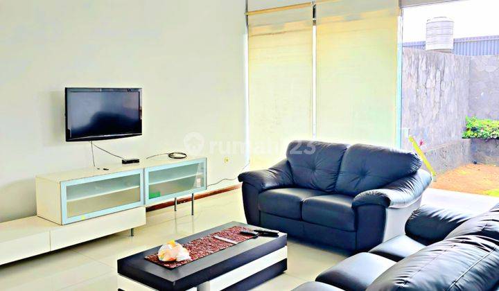 Setraduta Residence - Bangunan Bagus Terawat Semi Furnished Siap Huni 1