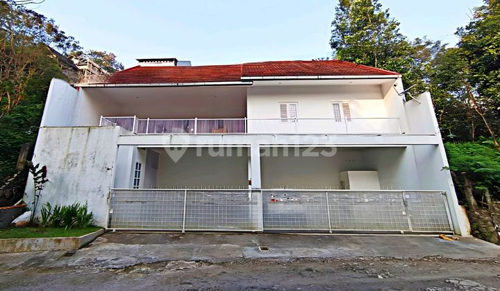 Investasi Langka! Rumah Hidden Gem Dago Giri Bandung - Turun Harga Jual Cepat Nego ( Good Invest ) Investasi Langka! Rumah Hidden Gem Dago Giri Bandung - Turun Harga Jual Cepat Nego ( Good Invest )